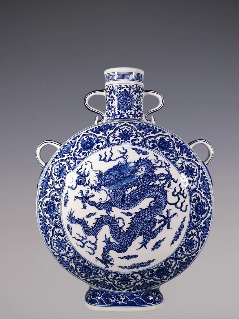 An Exquisite Blue and White Lotus Pattern Dragon Pattern Seawater Pattern Double-Ears Vase