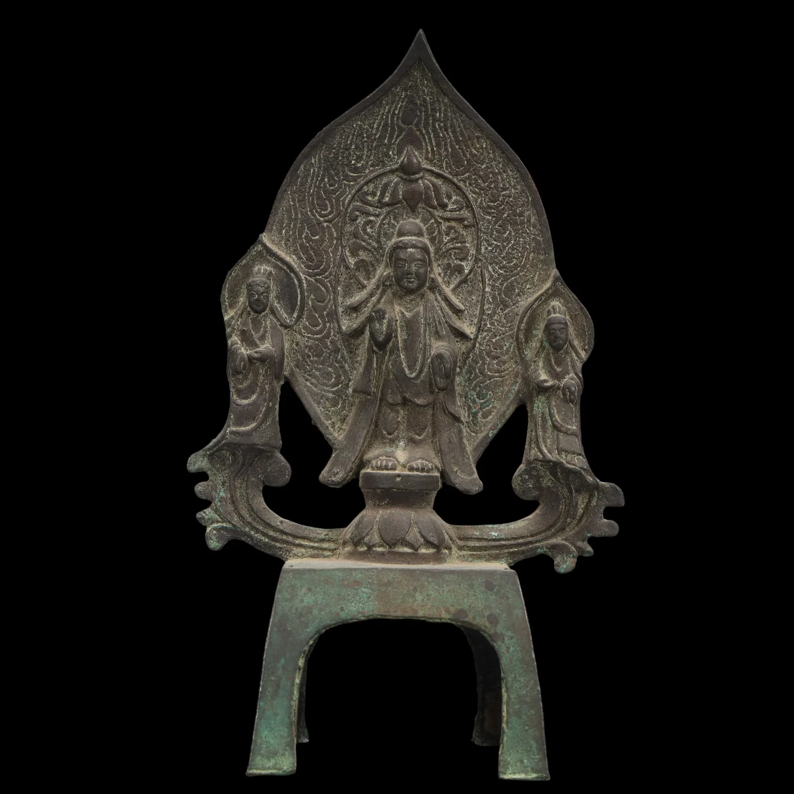 An Exquisite Bronze Buddha Statue