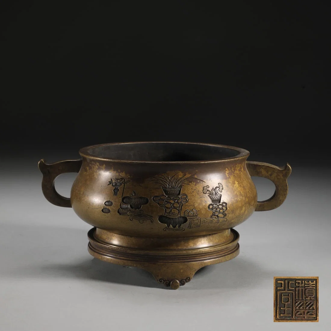 An Exquisite Bronze Flower Pattern Double-Ears and Tripod Censer