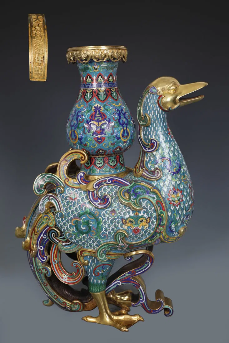 An Exquisite Cloisonne Beast-Face Pattern Bird-Shaped Censer