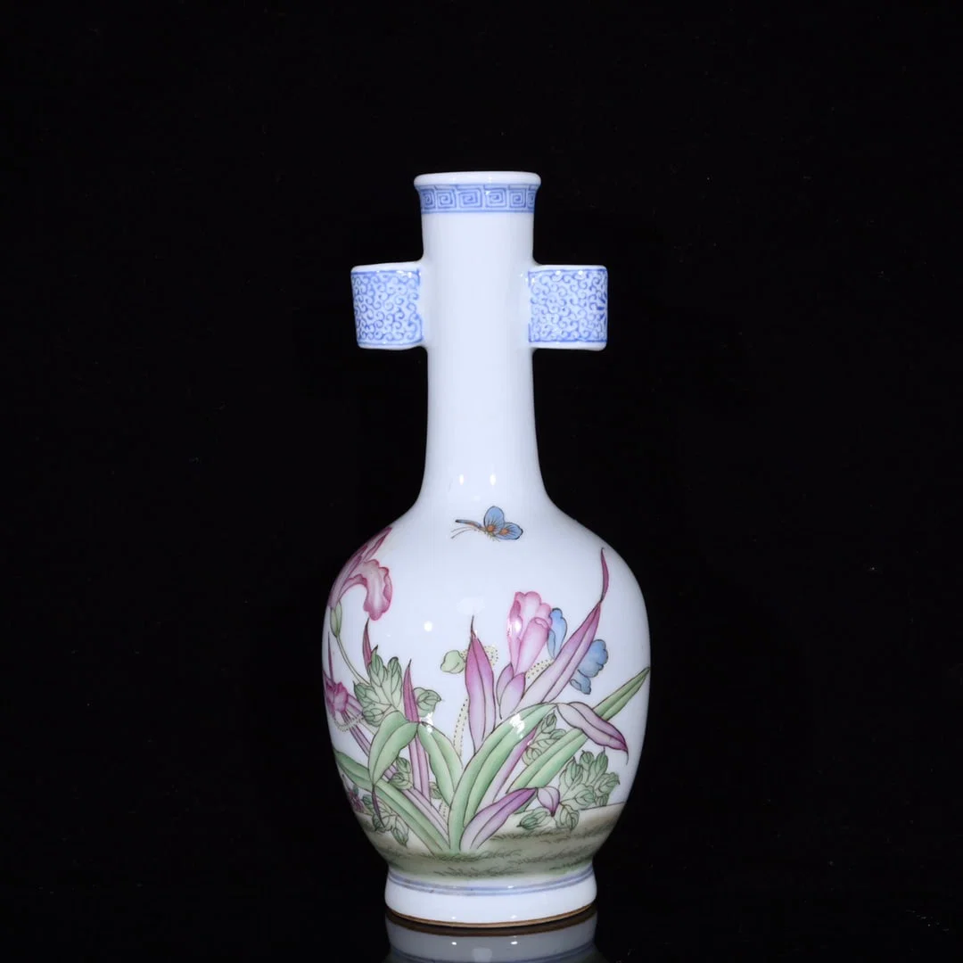 An Exquisite Enamel Flower and Butterfly Pattern Double-Ears Vase,with Poem