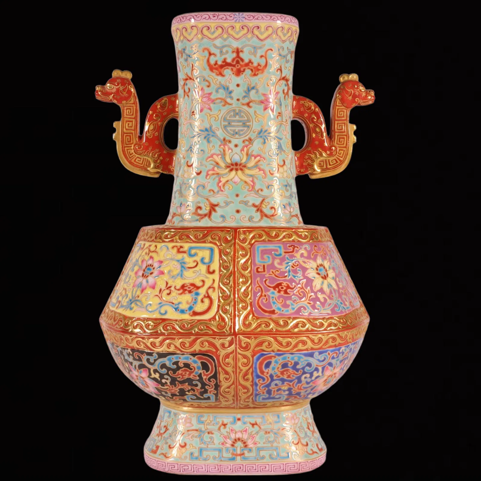 An Exquisite Enamel Green Ground Lotus Pattern Double-Ears Vase