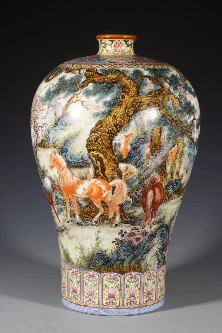 An Exquisite Enamel Pine and Horse Pattern Vase