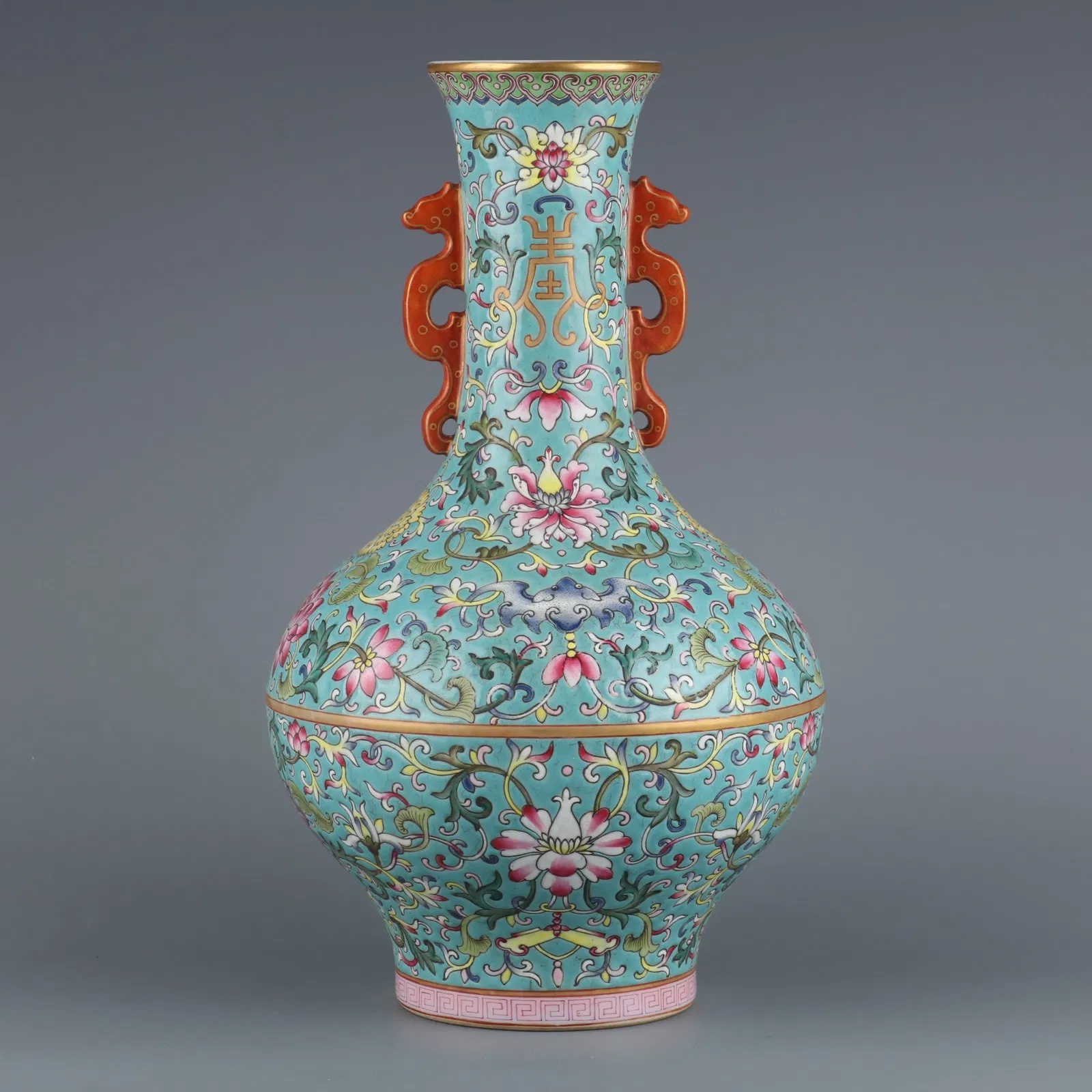 An Exquisite Famille-Rose Green Ground Bats and Peach Pattern Lotus Pattern Double-Ears Vase