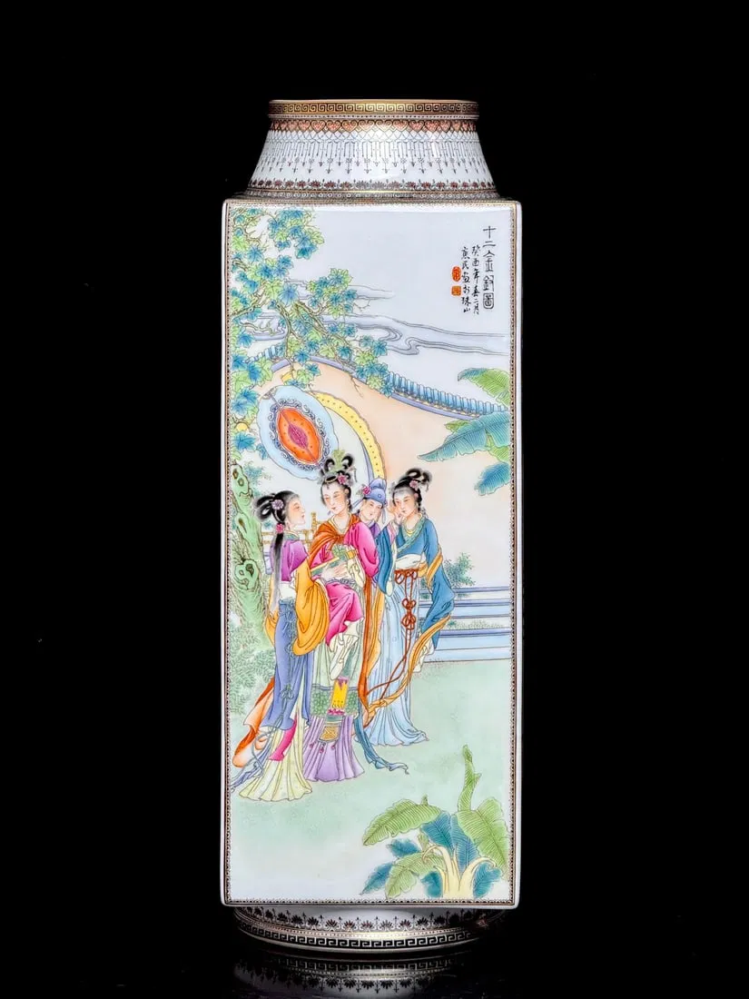 An Exquisite Famille-Rose Painted Gold Character and Story Pattern Vase