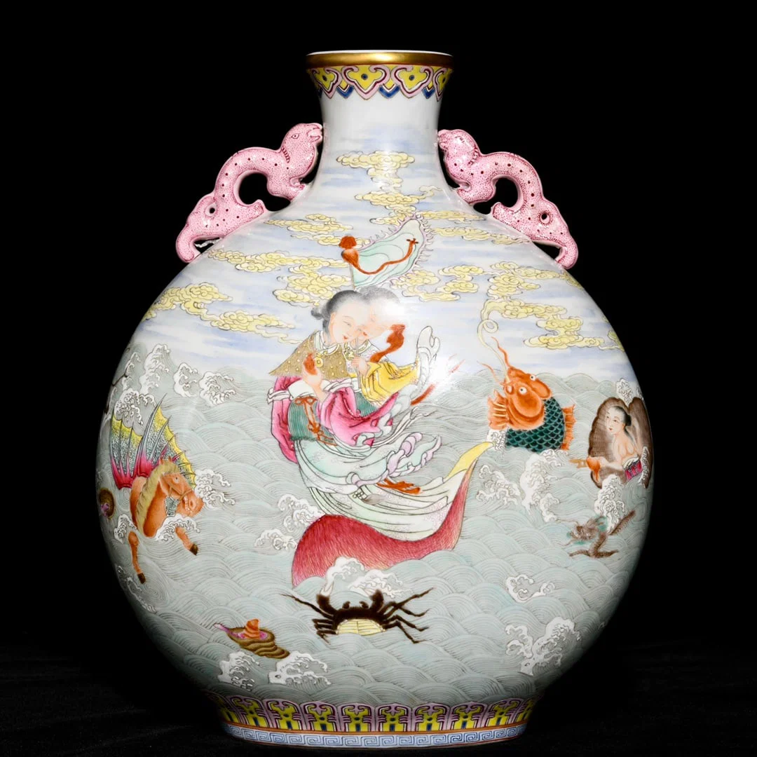An Exquisite Famille-Rose Painted Gold Seawater,Auspicious Cloud and Figure Pattern Dragon-Ears