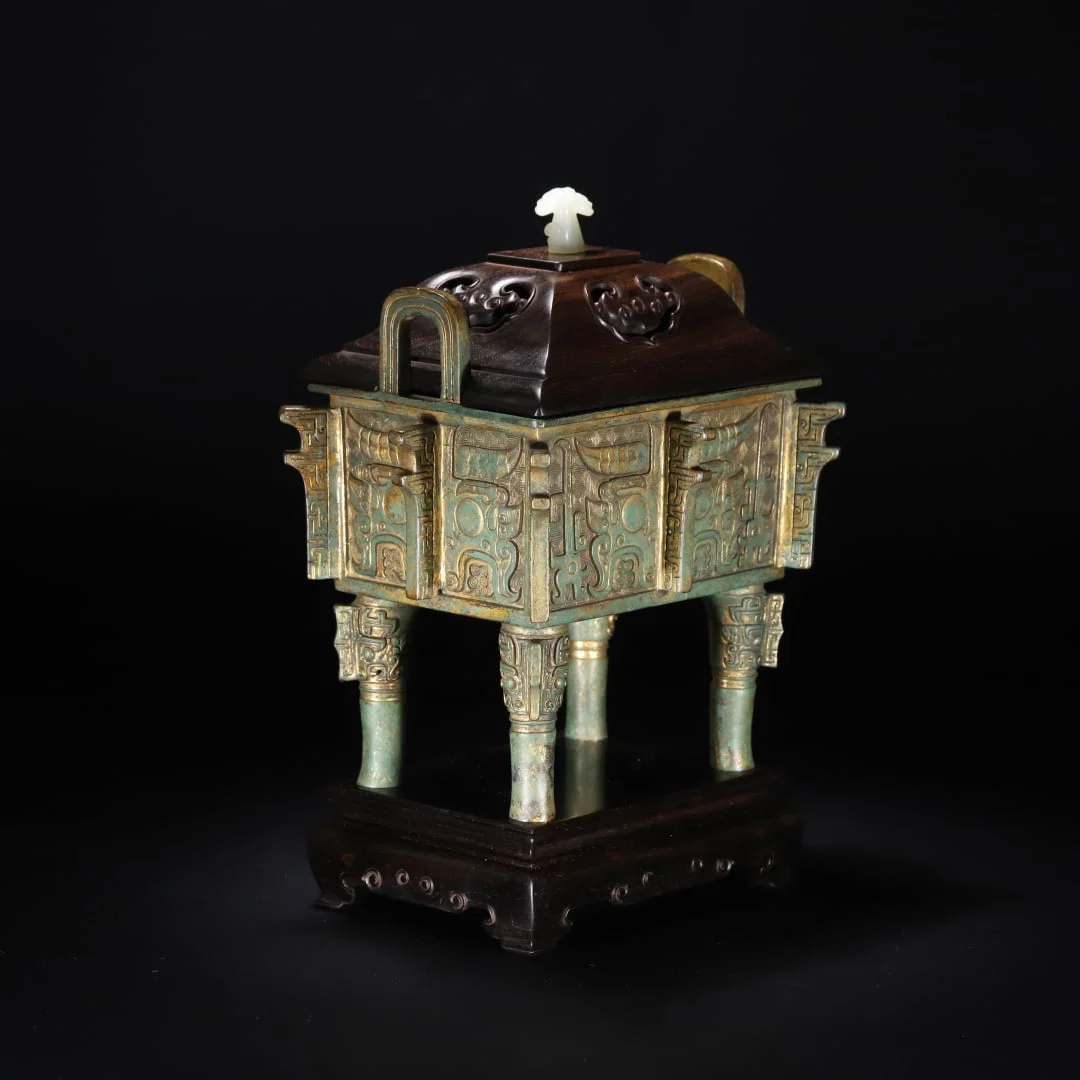 An Exquisite Gilt Bronze Beast-Face Pattern Double-Ears Censer