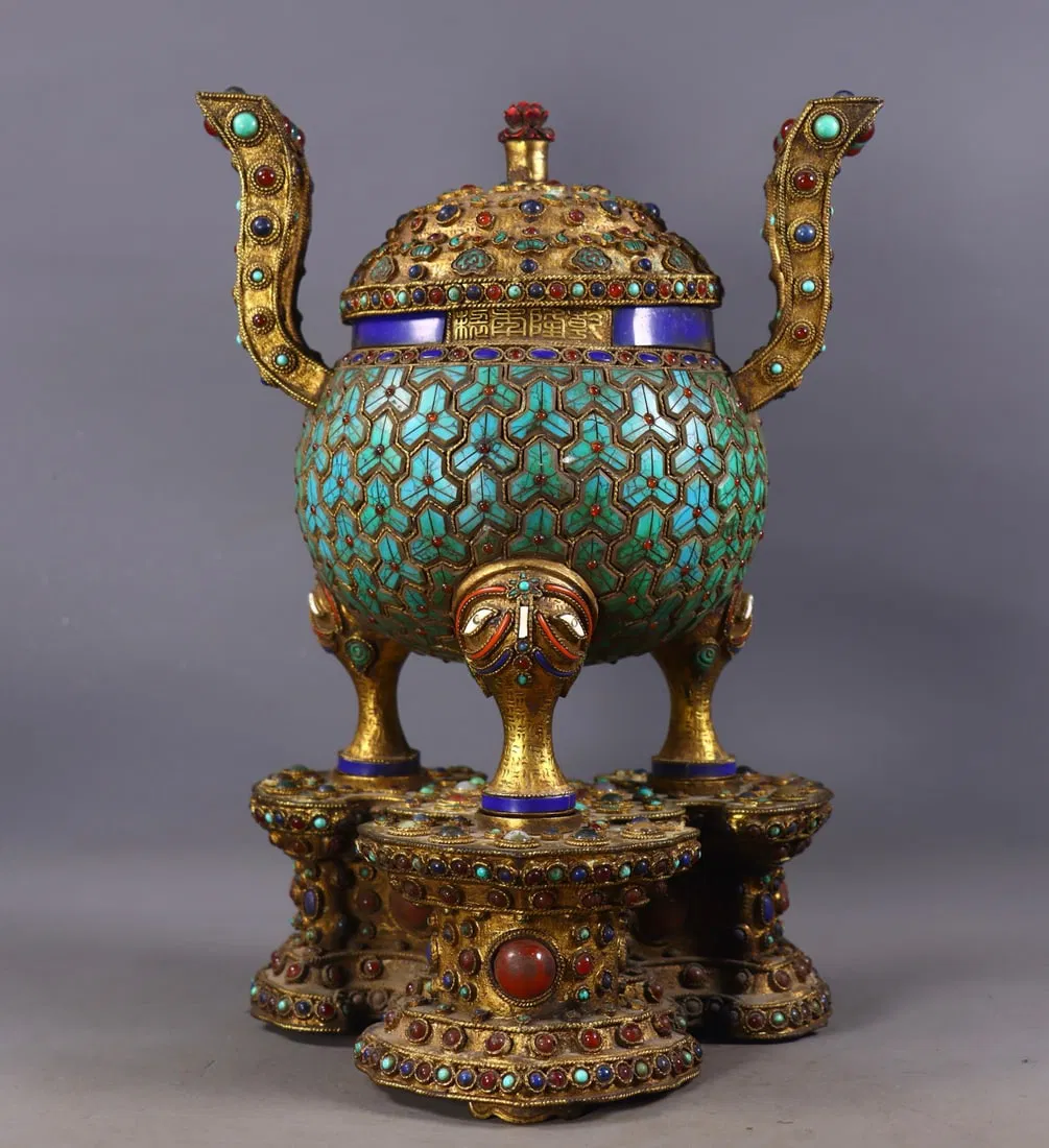An Exquisite Gilt Bronze Double-Ears and Tripod Censer,Inlaid Gems,With Base