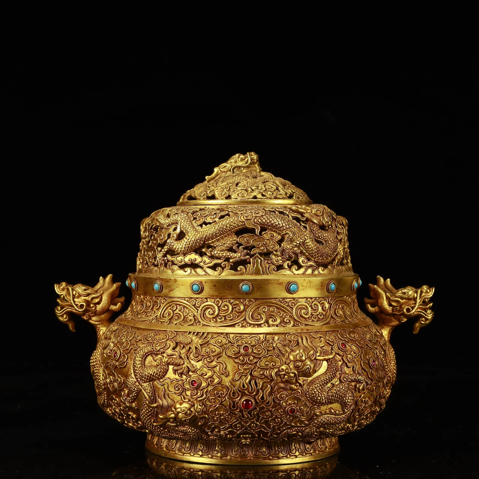 An Exquisite Gilt Bronze Dragon Pattern Double-Ears Censer, Inlaid Gems