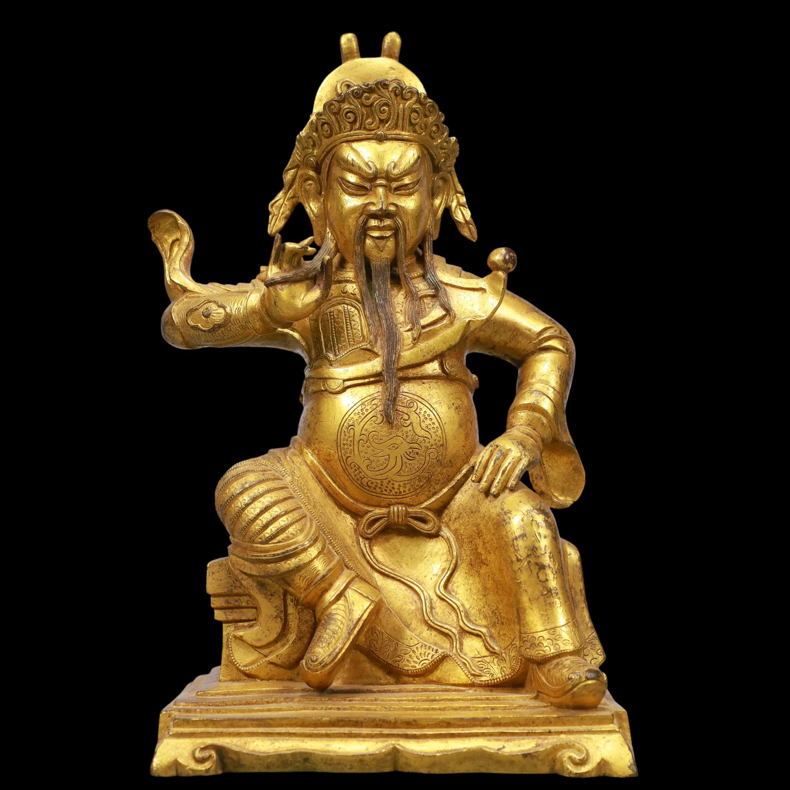 An Exquisite Gilt Bronze Guan yu