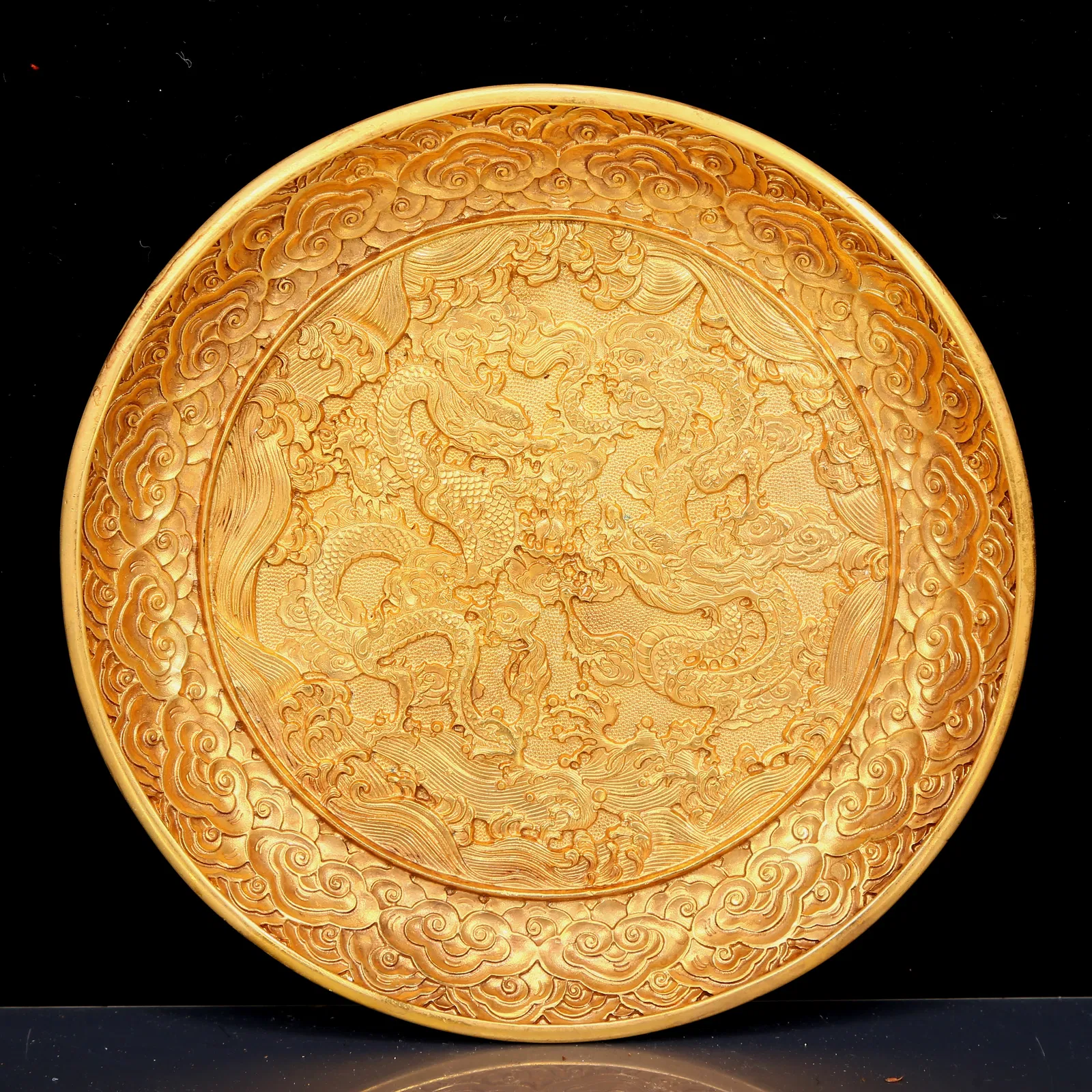 An Exquisite Gilt Bronze Seawater and Dragon Pattern Plate