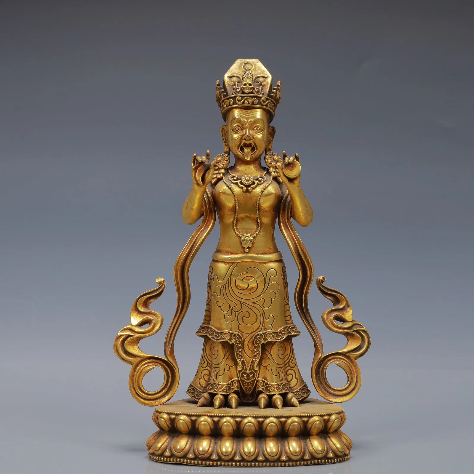An Exquisite Gilt Bronze Statue of Dakini