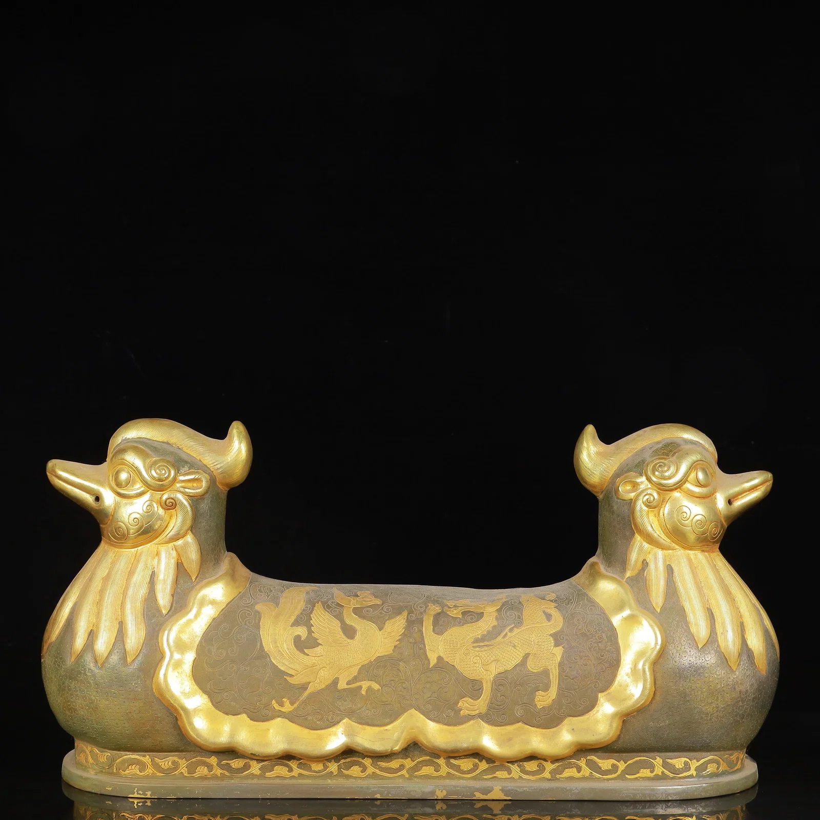 An Exquisite Gilt Silver Dragon and Phoenix Pattern Auspicious Beast Ornament