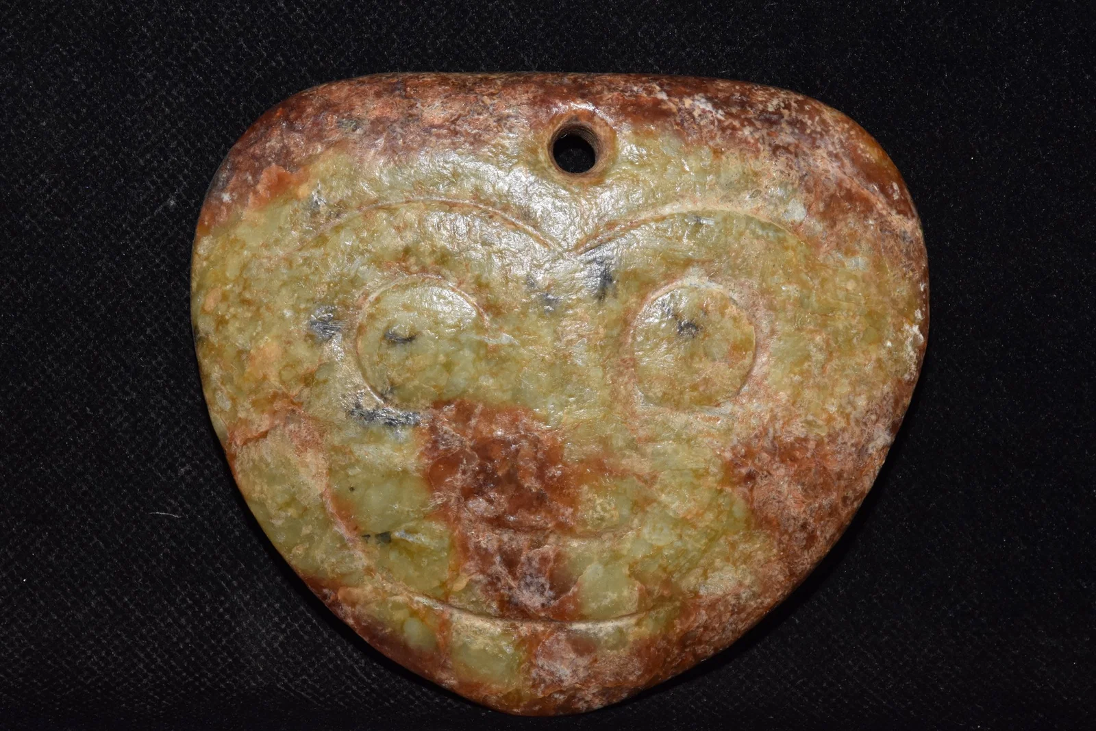 An Exquisite Hemo Jade Ornament