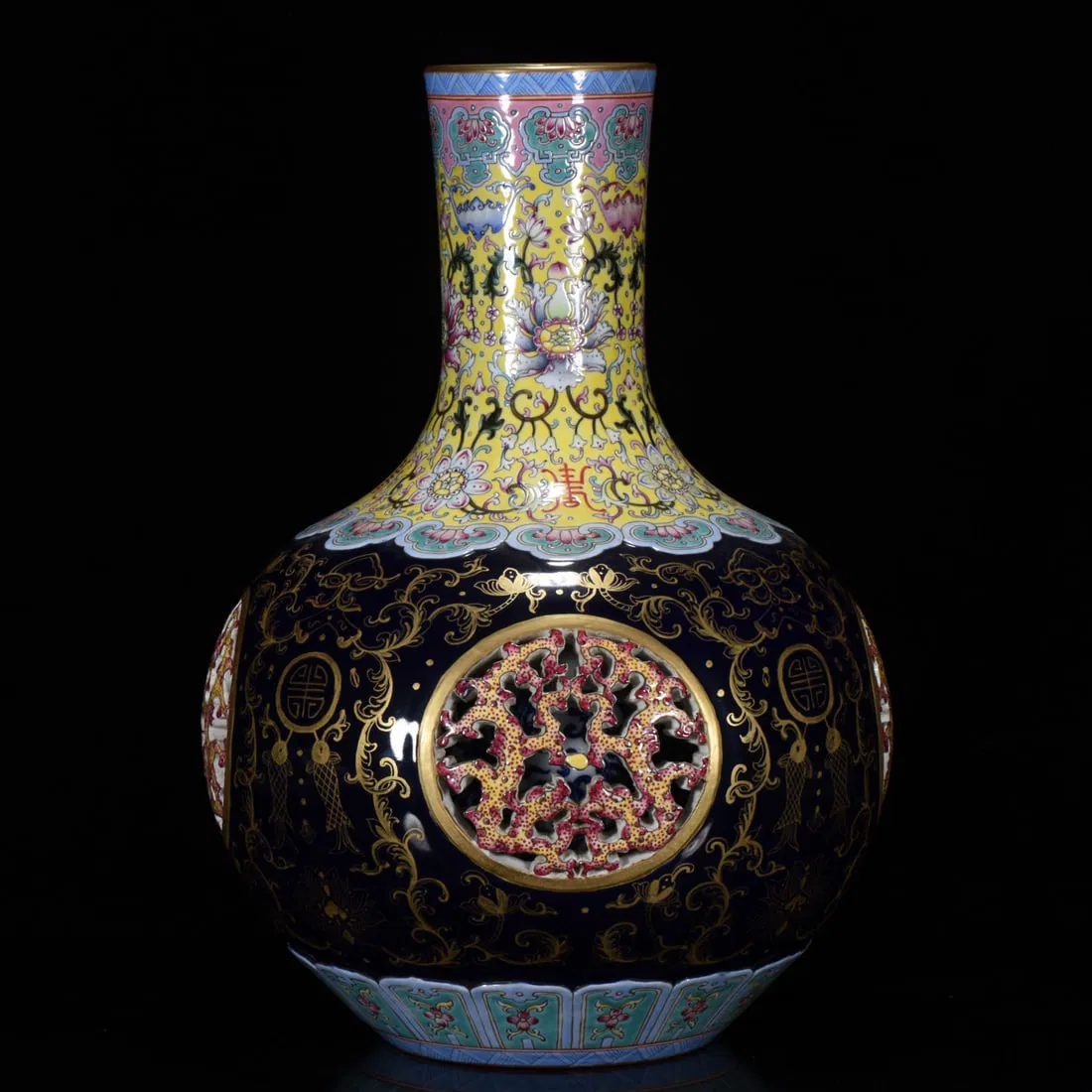 An Exquisite Ji Blue Glazed Famille-Rose Painted Gold Lotus Pattern Vase