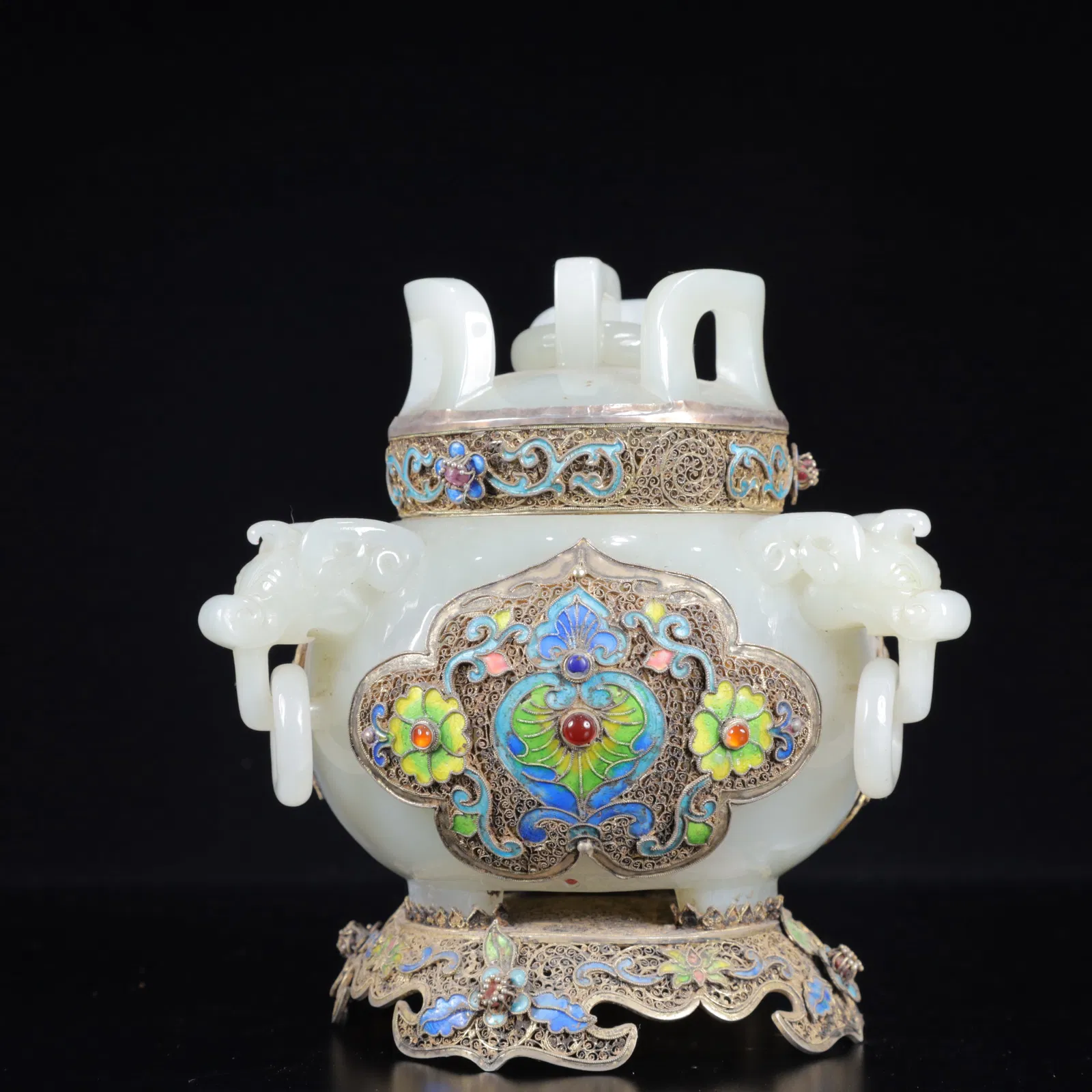 An Exquisite Silver-gilt Inlaid White Jade Flower Pattern Censer