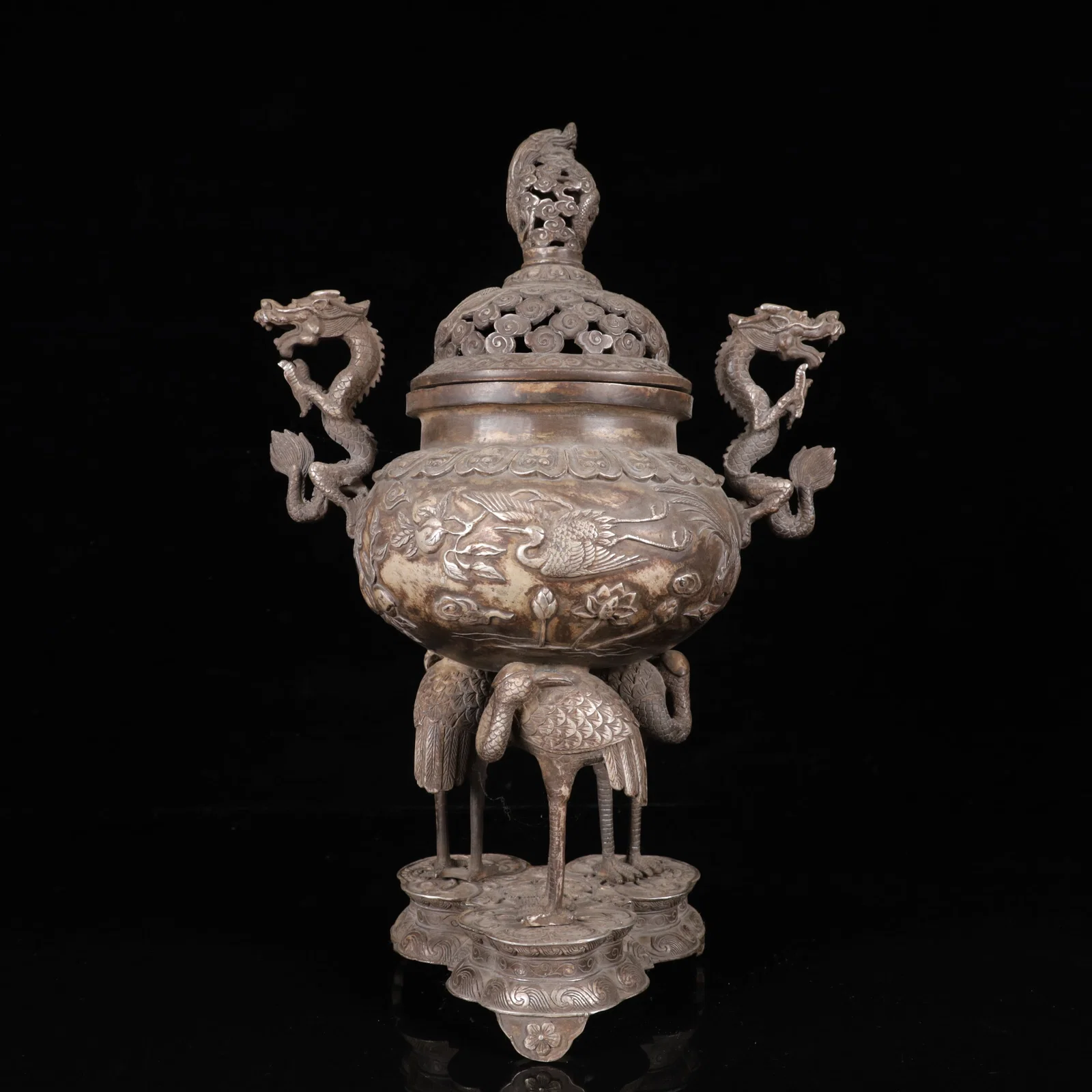 An Exquisite Silver-plated Crane Pattern Dragon Pattern Beast Legs Censer