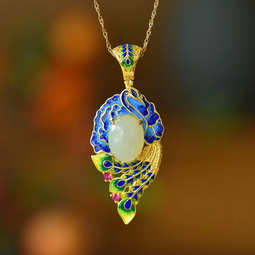 An Exquisite Sterling Silver-Gold Plated Inlaid White Jade Pendant,Inlaid Diamond