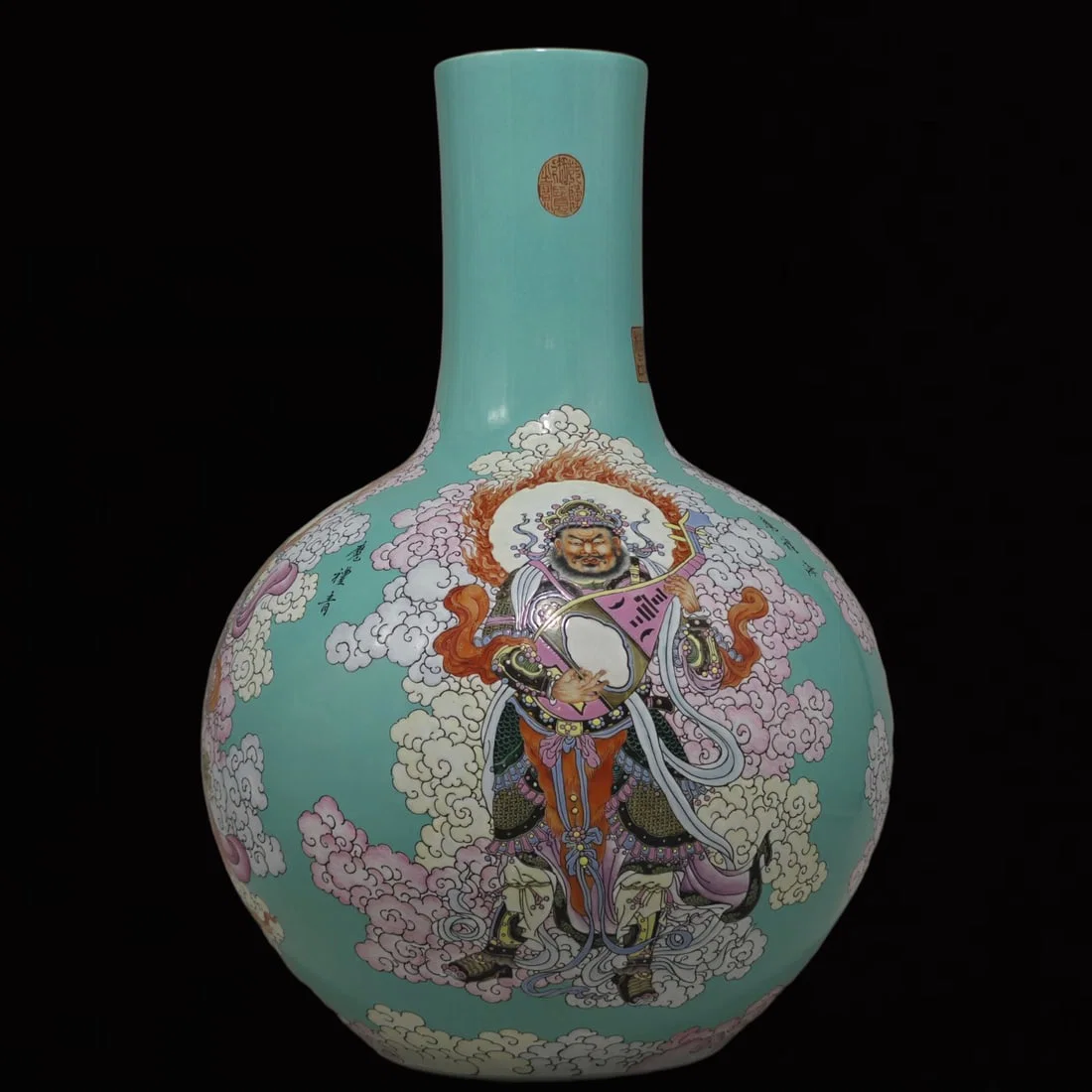 An Exquisite Turquoise Glazed Figure Pattern Vase