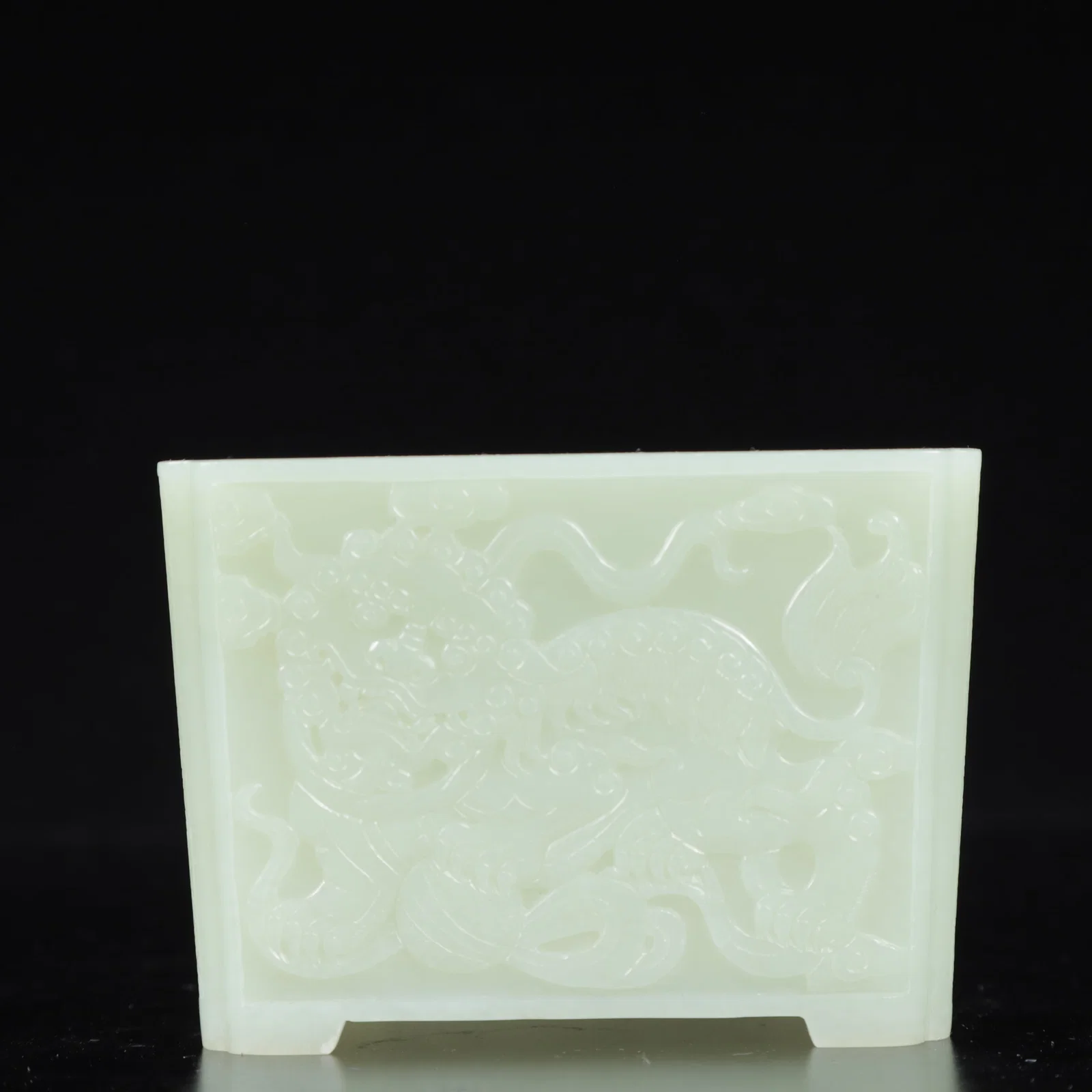 An Exquisite White Jade Auspicious Beast Pattern Jar