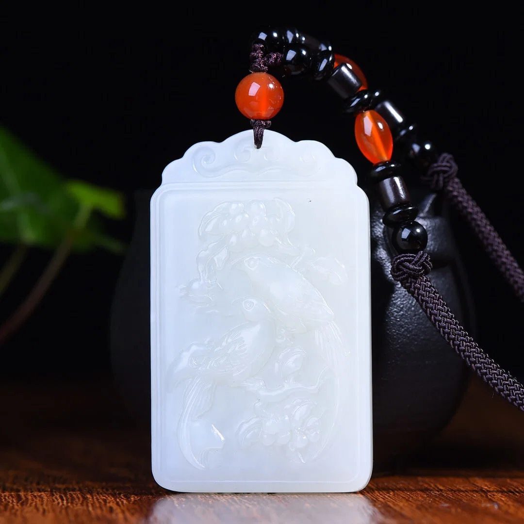 An Exquisite White Jade Bird and Fruit Pattern Pendant