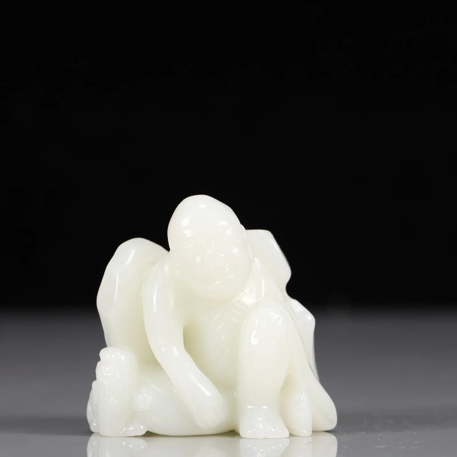 An Exquisite White Jade Character Ornament