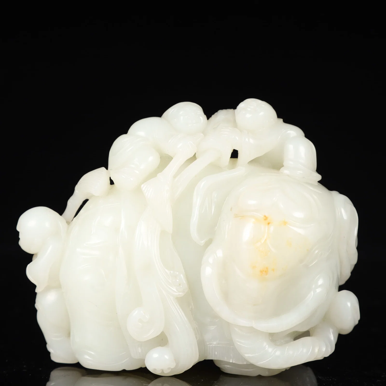 An Exquisite White Jade Figure Pattern Elephant Ornament