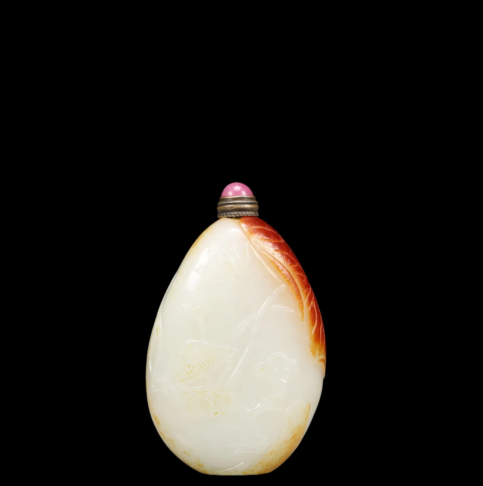 An Exquisite White Jade Lotus Pattern Snuff Bottle, Inlaid Gems