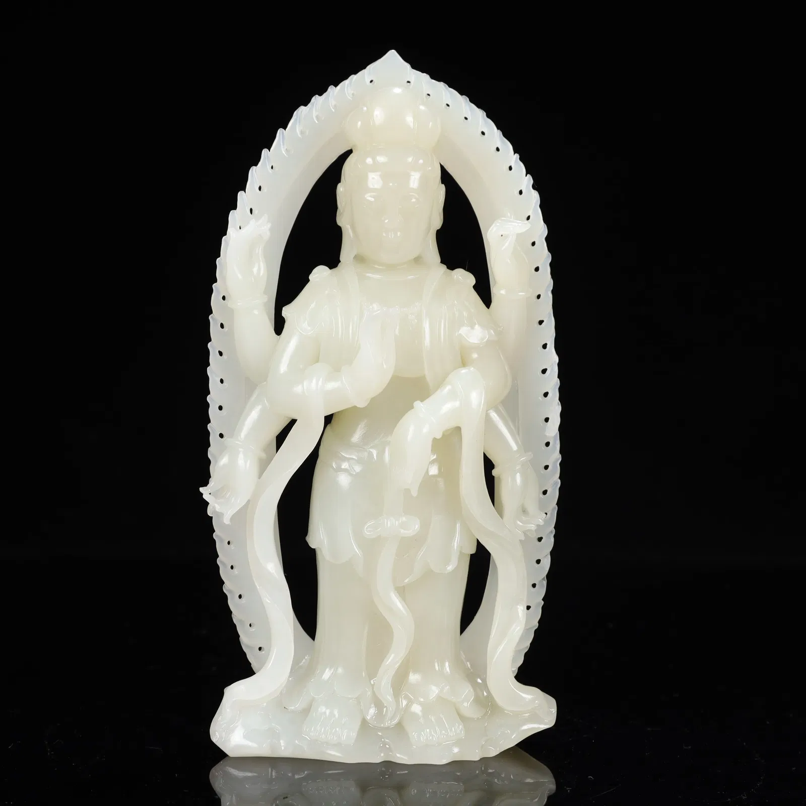 An Exquisite White Jade Statue of Avalokitesvara