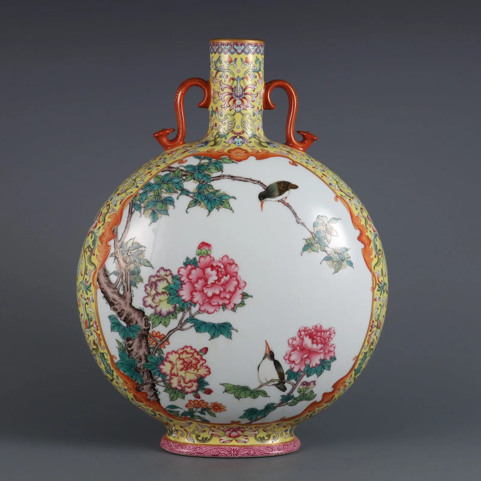 An Exquisite Yellow Ground Famille-Rose Flower and Bird Pattern Double-Ears Vase