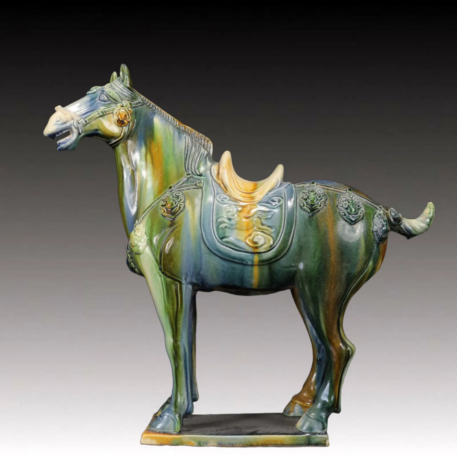 An Rare Tang Tri-Color Glazed Pottery Horse Ornament