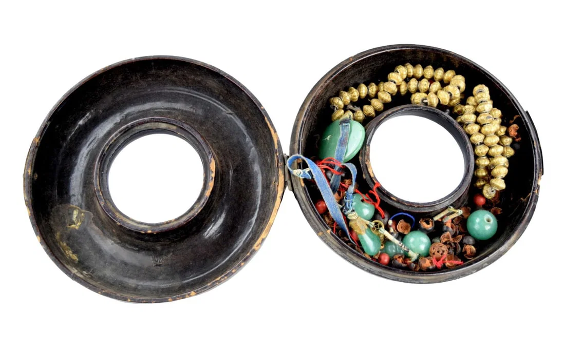 Antique 19th century Chinese Jade Court Necklace With Box