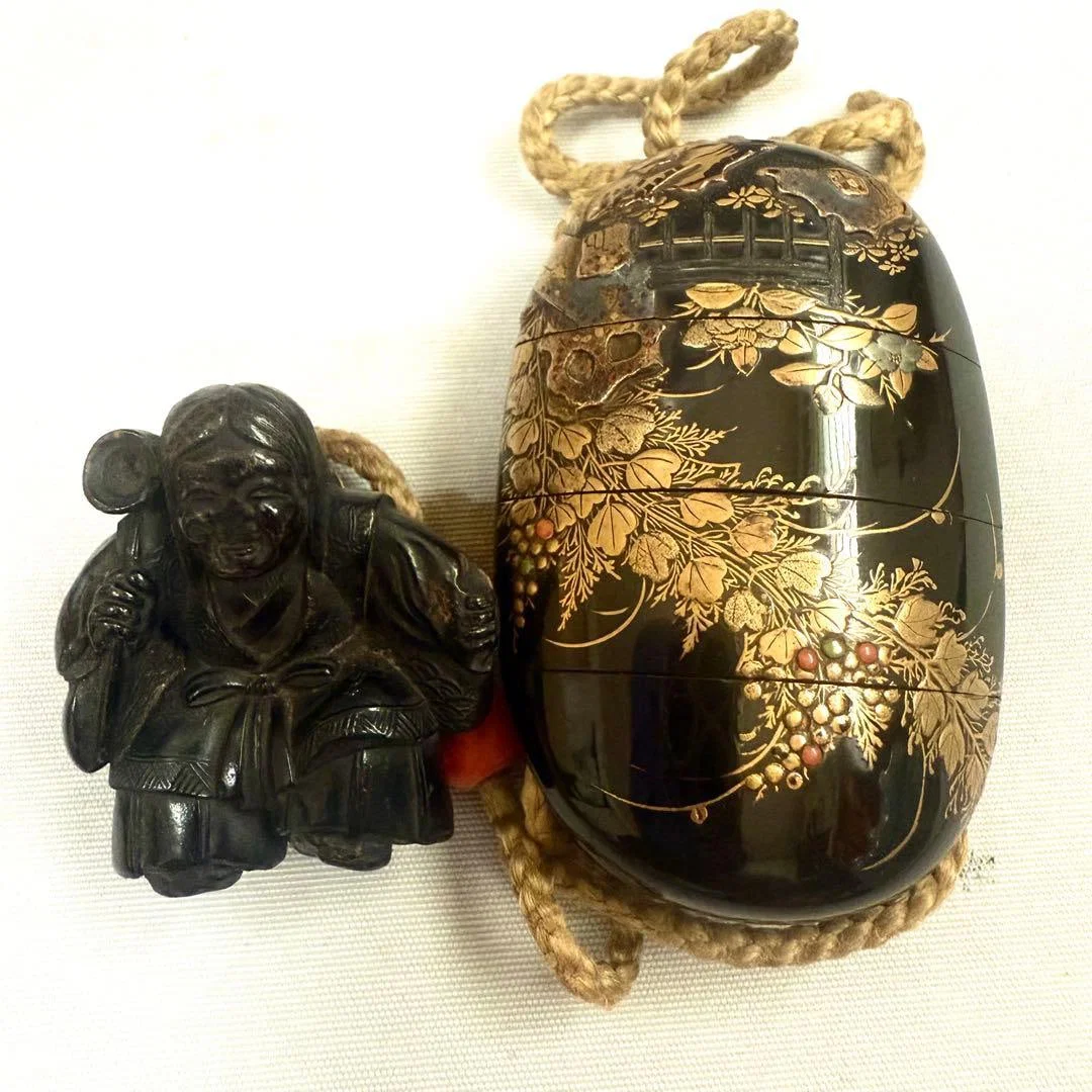 Antique Autumn Grass Makie Inlay Inro Netsuke
