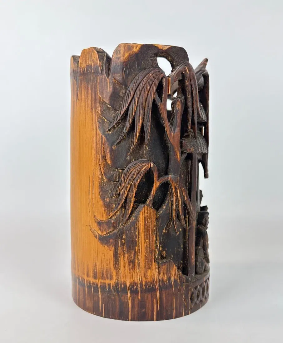 ANTIQUE CHINESE HAND CARVED LARGE BAMBOO BITONG BRUSH POT