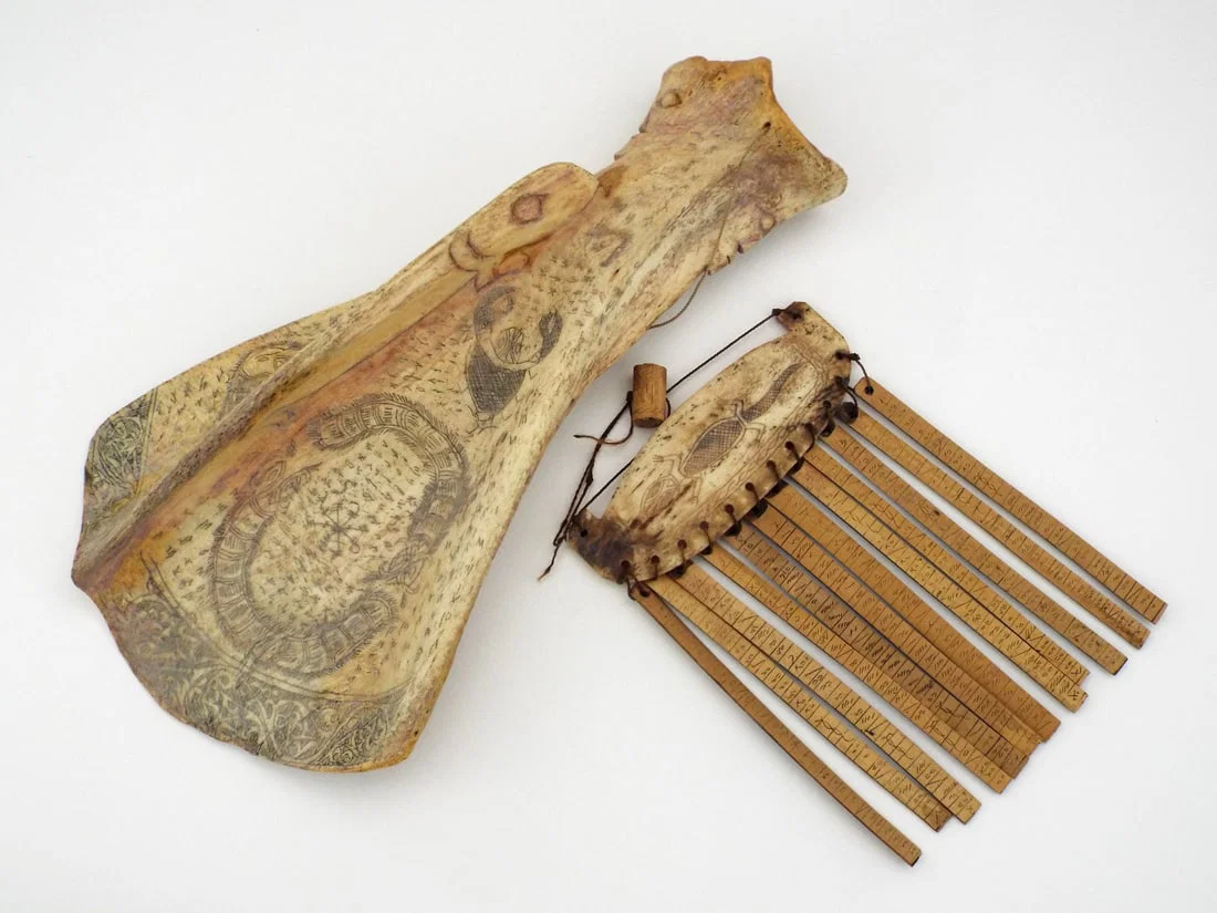 Antique Indonesian SHAMANIC RITUAL CALENDAR & DIVINATION BONE