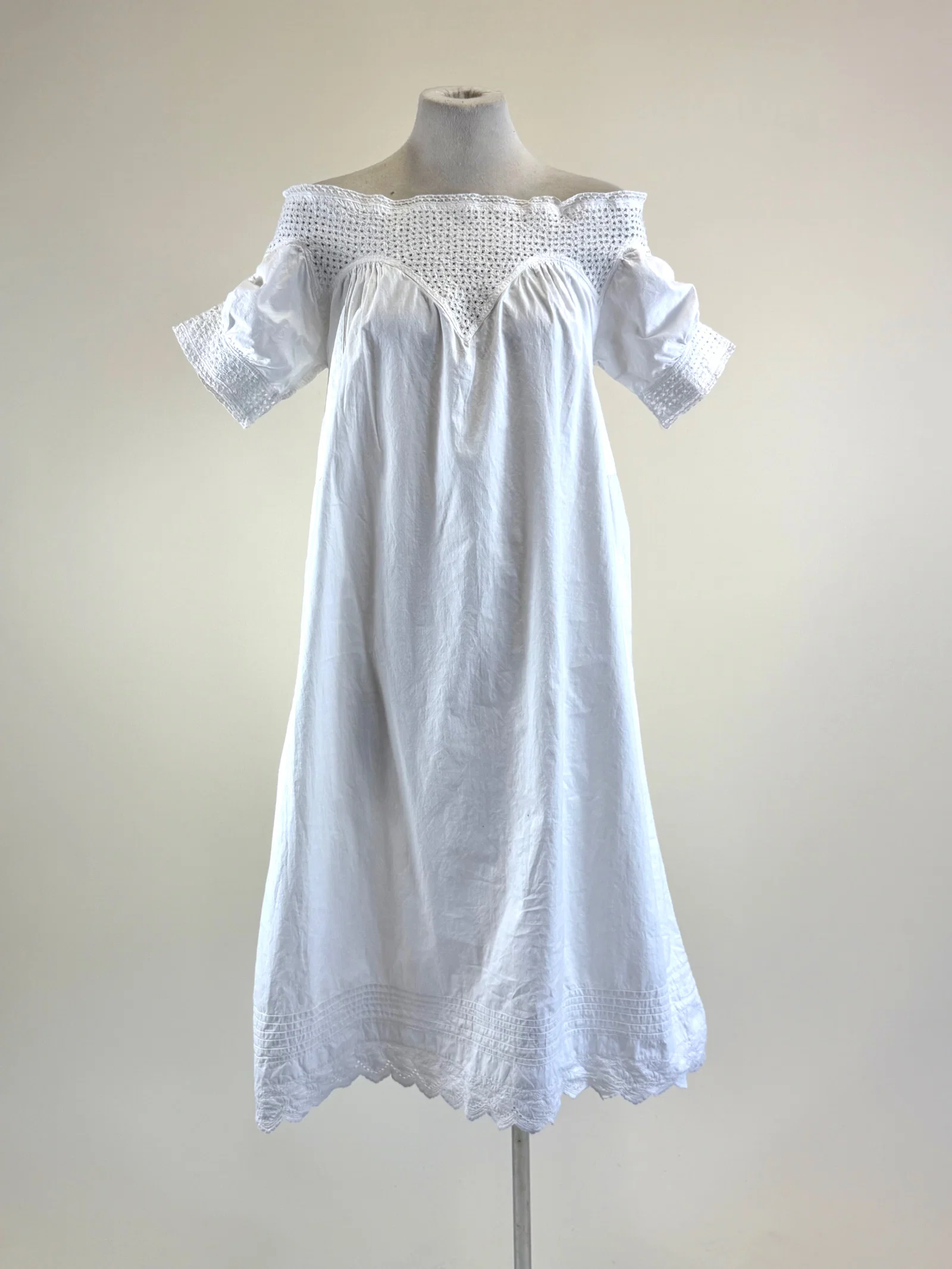 Antique Mid-Late Victorian Cotton Chemise