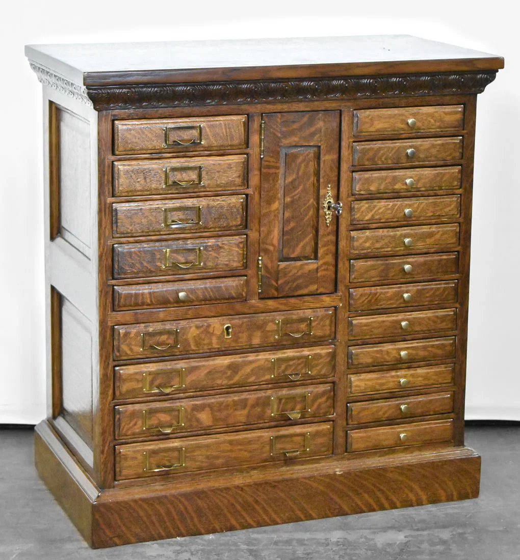 ANTIQUE QUARTERSAWN OAK DENTAL CABINET ATTRIBUTED TO THE HARVARD CO.