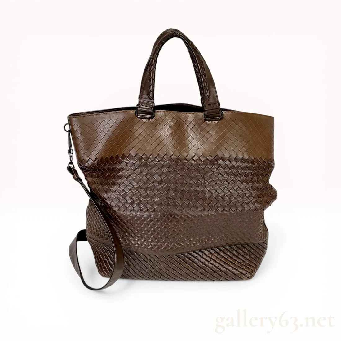 Bottega Veneta Large Intrecciato Woven Leather Convertible Tote Bag