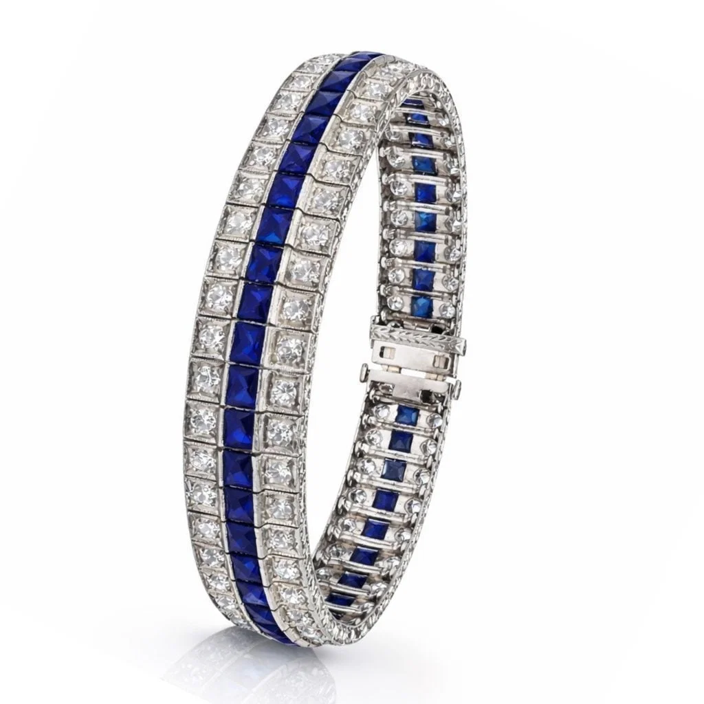 Bracelet Platinum, Art Deco Platinium and 7.0 Carats Diamond Bracelet circa 1930s - 7.0ct. tw.