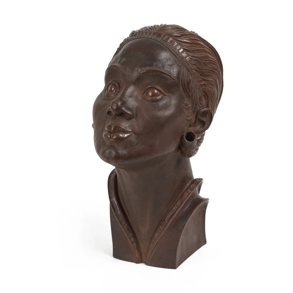 Buste d'une Balinaise en grès de Böttger de Meissen, vers 1926-34 A Meissen Böttg...