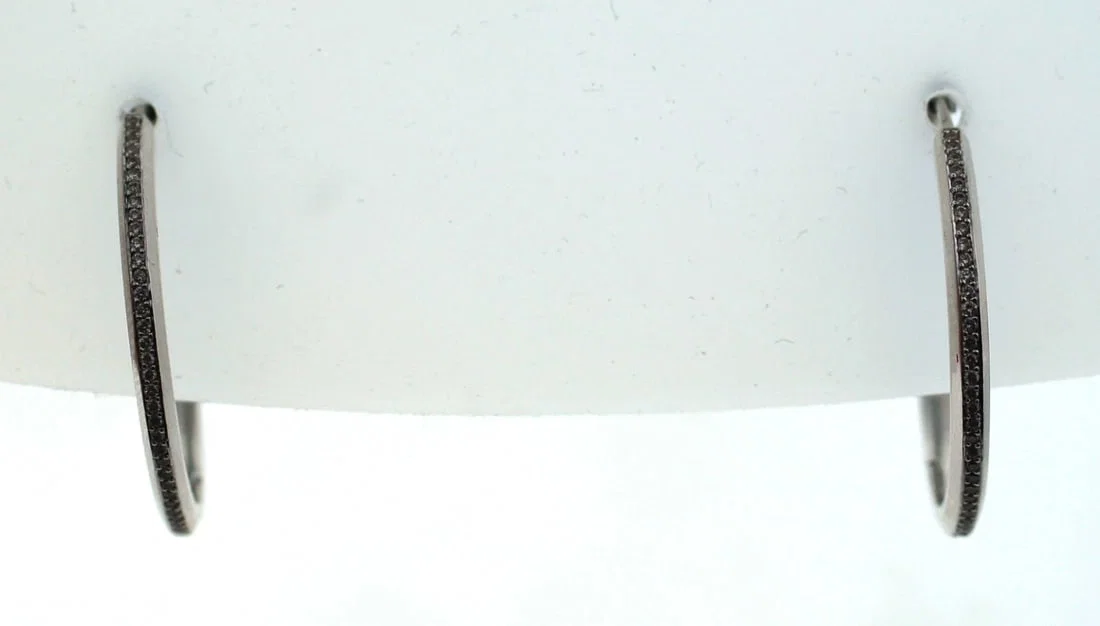 C.1990 14 KT WHITE GOLD DIAMOND HOOP EARRINGS 1.20CTS TIMELESS