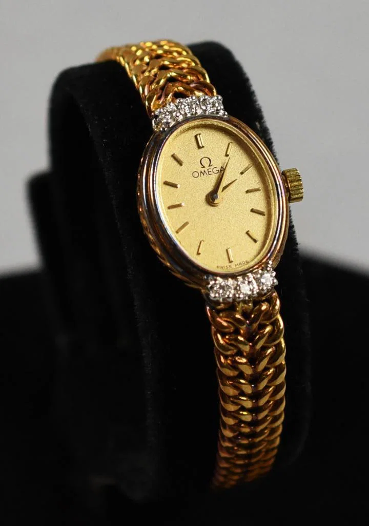 c1980 Omega 14K Gold & Diamond Ladies Watch