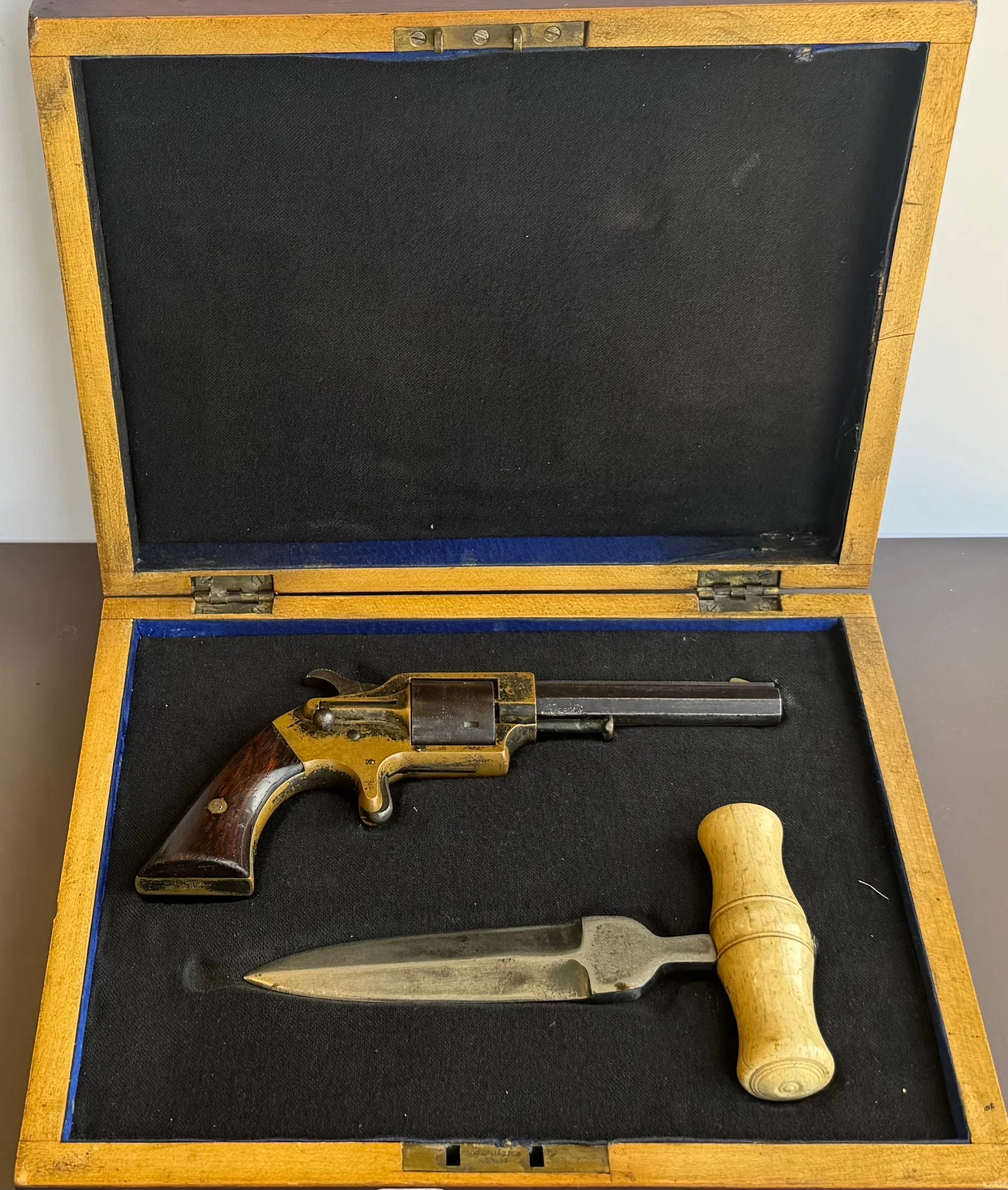 CASED PLANT REVOLVER & M. PRICE PUSH DAGGER