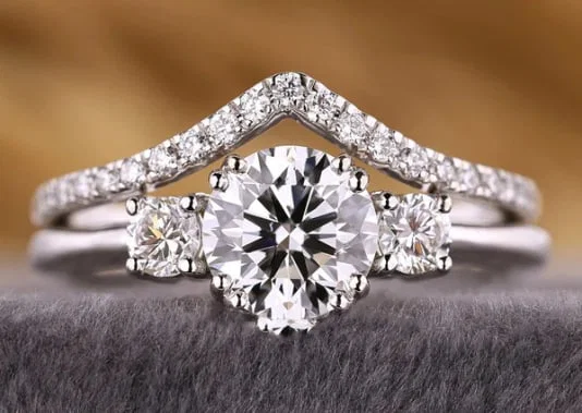 Certified 2.50 Ct Round Cut D VVS1 Lab Grown Diamond 14K Solid White Gold Engagement Ring Set