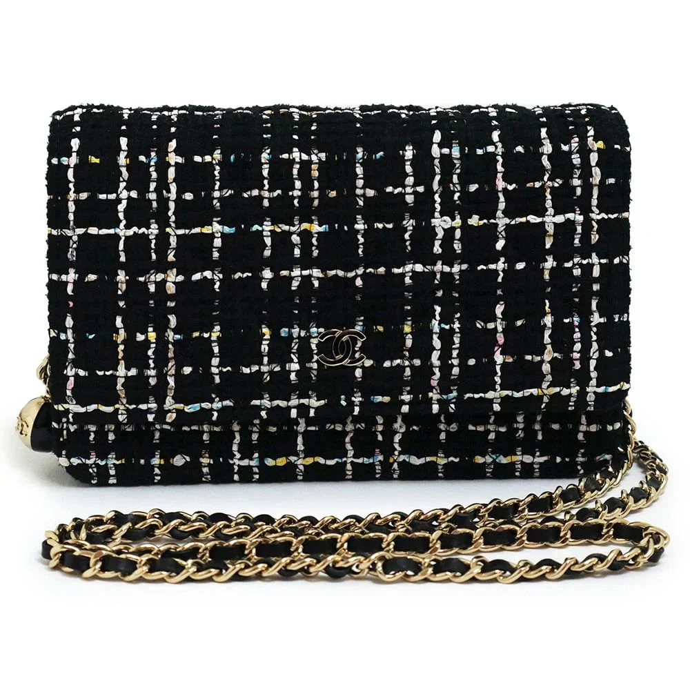 CHANEL MATELASSÉ CLASSIC SHOULDER BAG BLACK