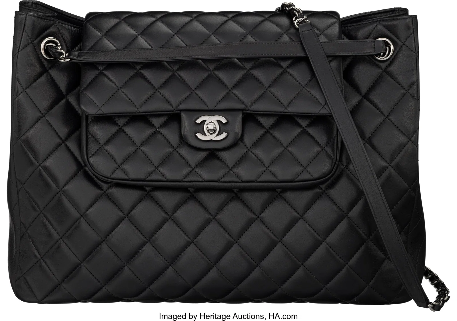 Chanel Paris-Edinburgh Black Quilted Lambskin Le