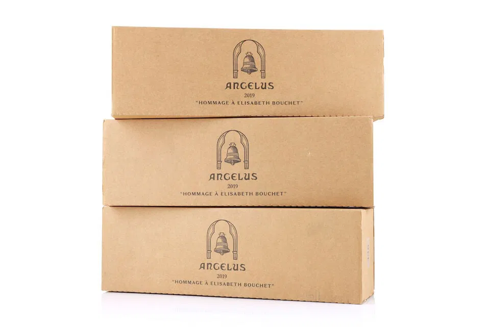 Château Angélus, Hommage à Elisabeth Bouchet, 2019 (3 x 750ml)