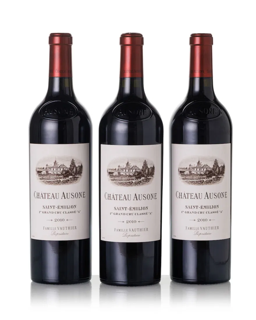 Château Ausone, 2010 (3x 750ml)