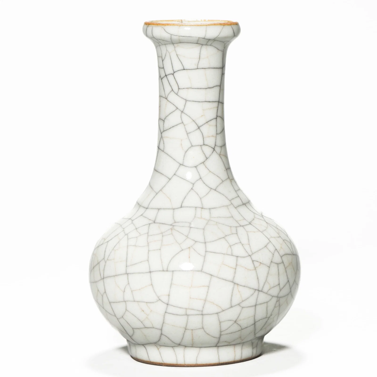 CHENGHUA MARK, A GE-TYPE VASE, MARKED “DA MING CHENGHUA NIAN ZHI,?? POSSIBLY MING DYNASTY, 15TH