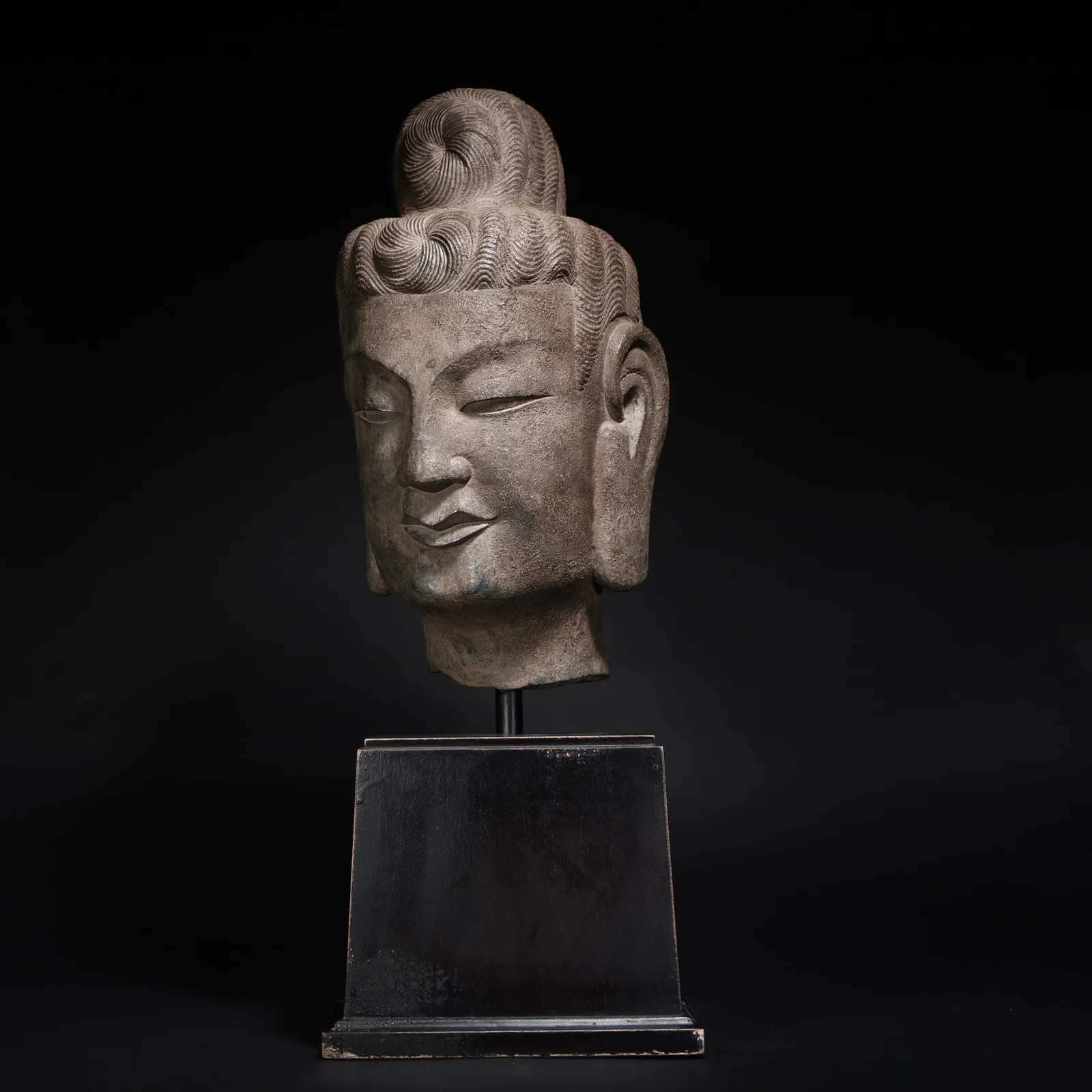 Chinese BeiQi Dynasty Stone Buddha